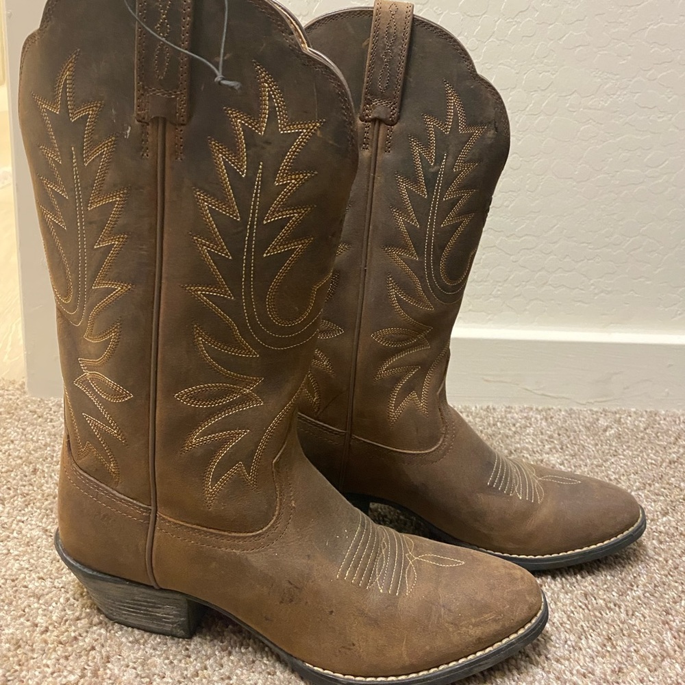 Ariat Heritage R Toe Western Boot